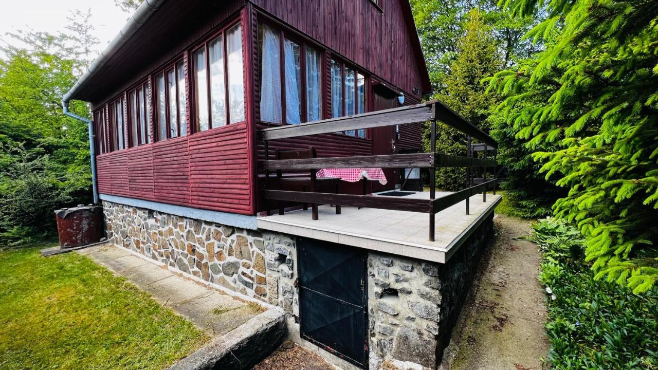 Chata Jedovnice Exterior foto