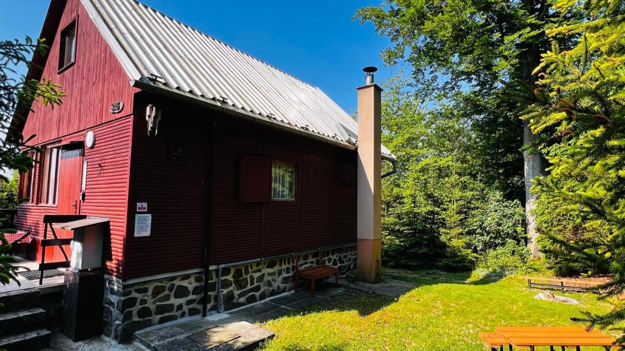 Chata Jedovnice Exterior foto
